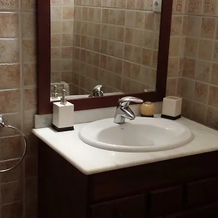 Casa La Pica Duplex De 90m2 Con Salida A Jardin Areu